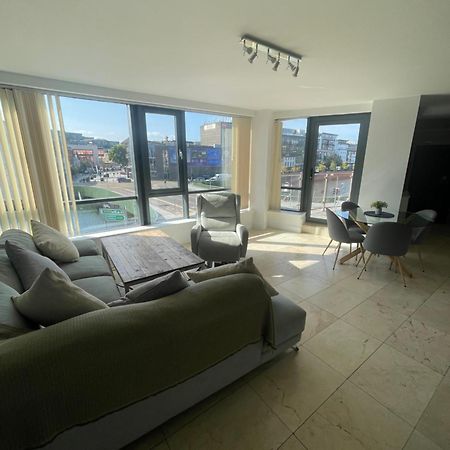 Fabulous And Sunny 2 Bed Apartment, In City Centre Cork Eksteriør billede