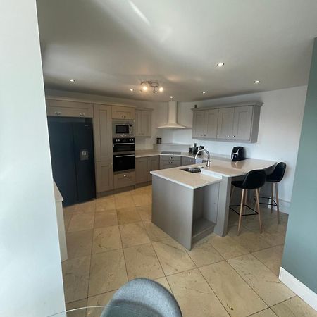 Fabulous And Sunny 2 Bed Apartment, In City Centre Cork Eksteriør billede